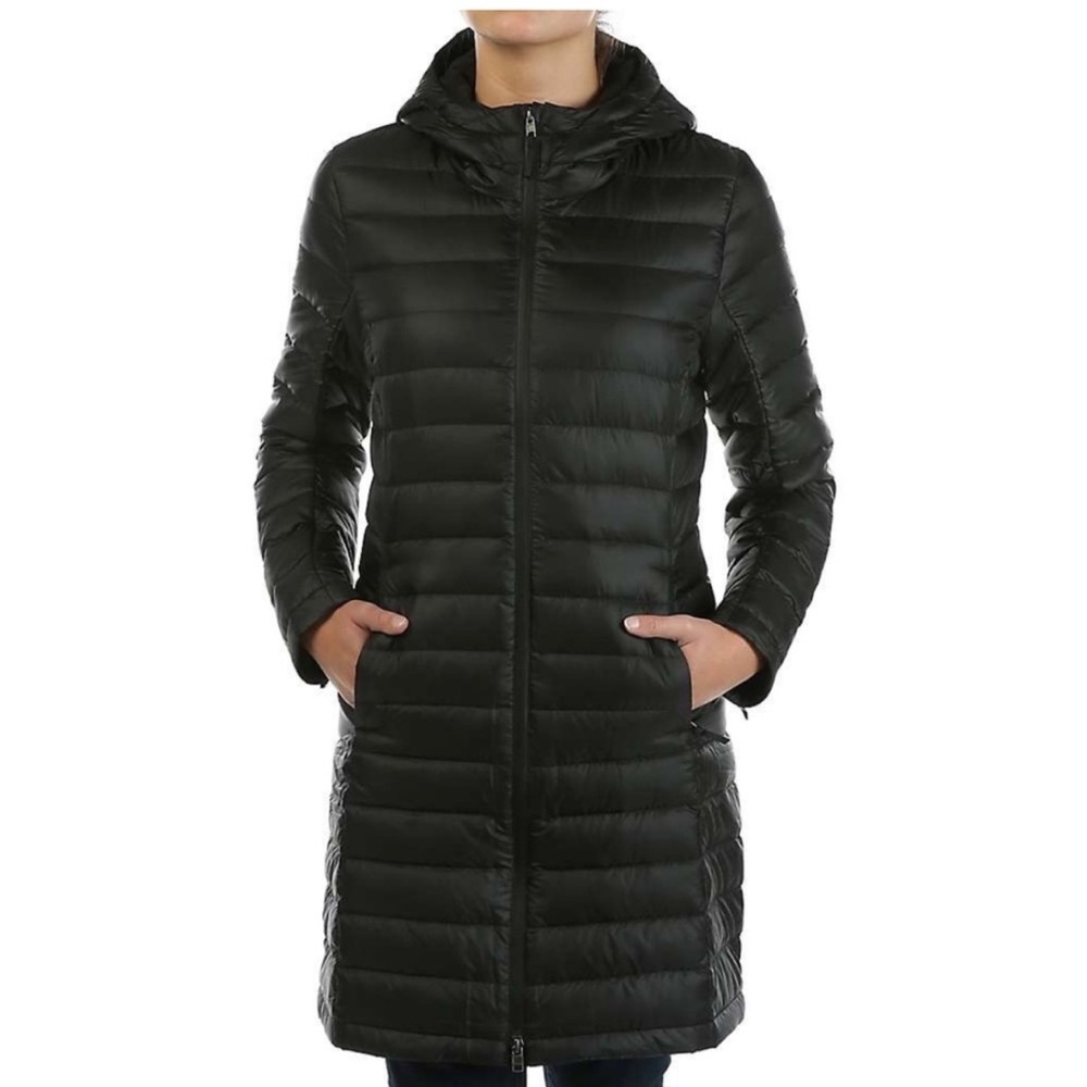 Patagonia women’s hooded Fiona parka